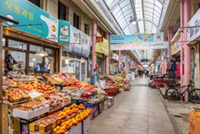 美味しいものの横には面白いものが！特色ある仁川の伝統市場4選